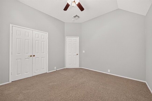 Building Photo - 16411 Canyon Chase Dr