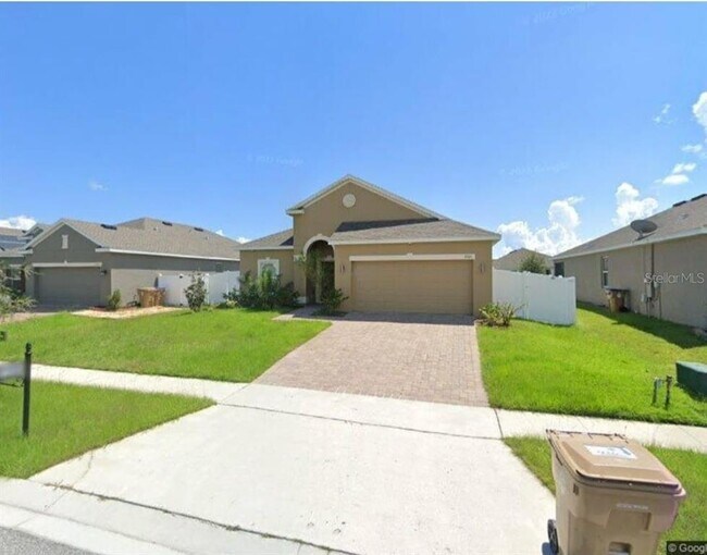 Primary Photo - 2200 Preston Ln