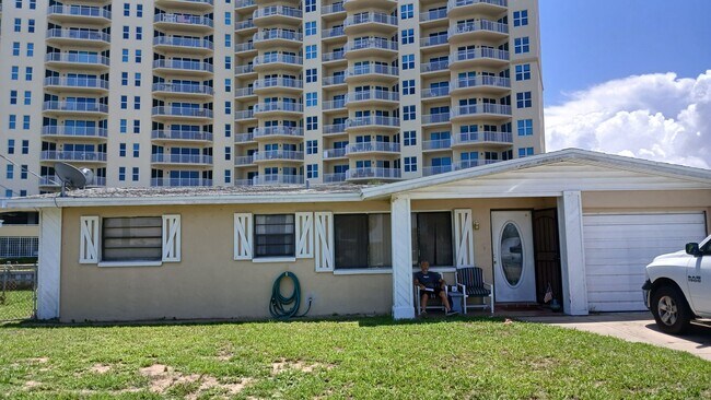 Streat View 211 Sandy Circle South Daytona - 211 Sandy Cir