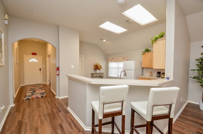 Building Photo - 24407 Pepperrell Pl St