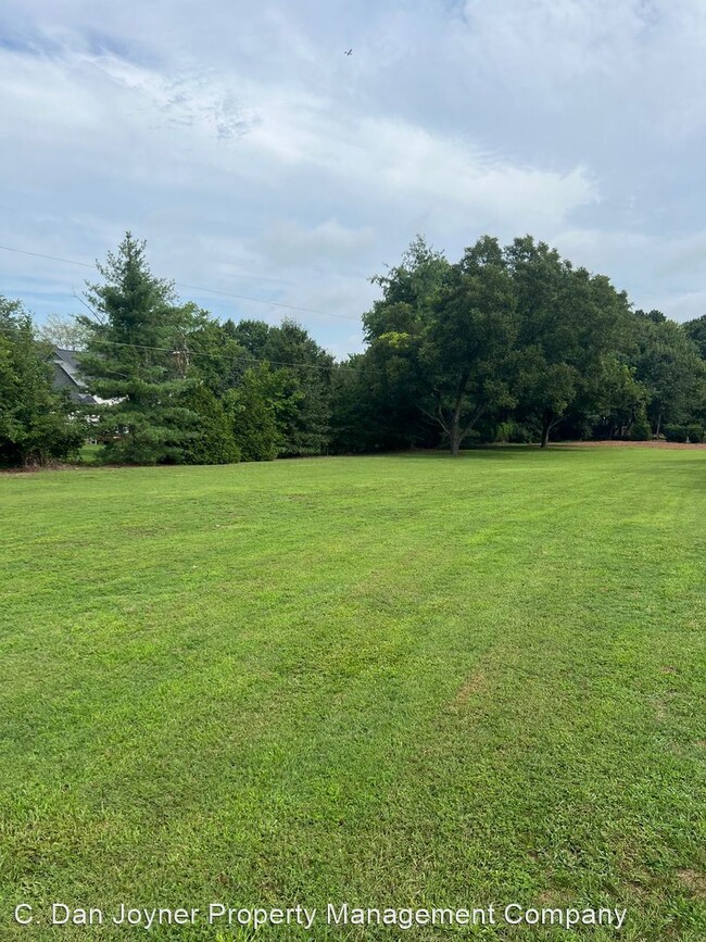 Building Photo - 4 br, 2 bath House - 205 Hammett Road