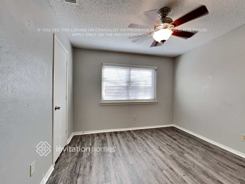 Building Photo - 129 Callender Dr