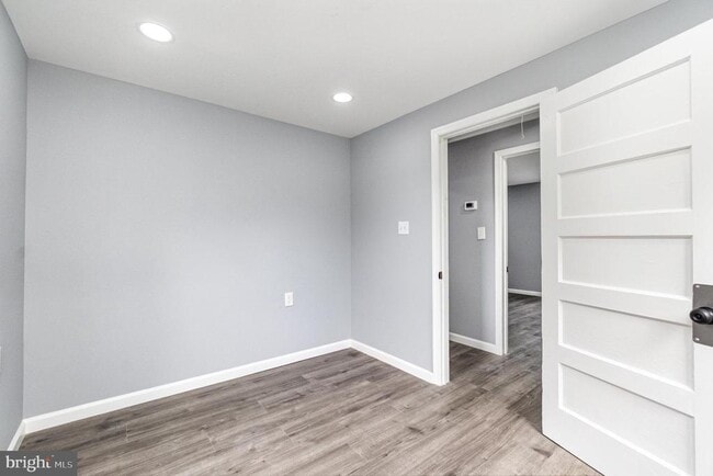 Building Photo - 1320 Conowingo Rd