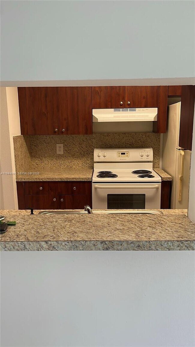 Building Photo - 3976 NW 87th Ave