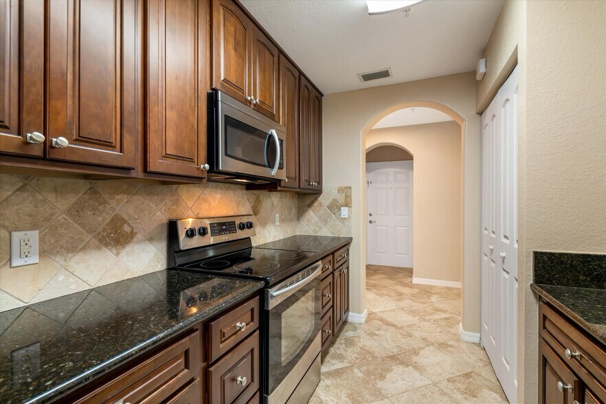 Building Photo - 3918 San Rocco Dr