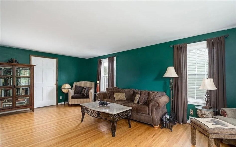 Building Photo - 505 Brantwood Rd