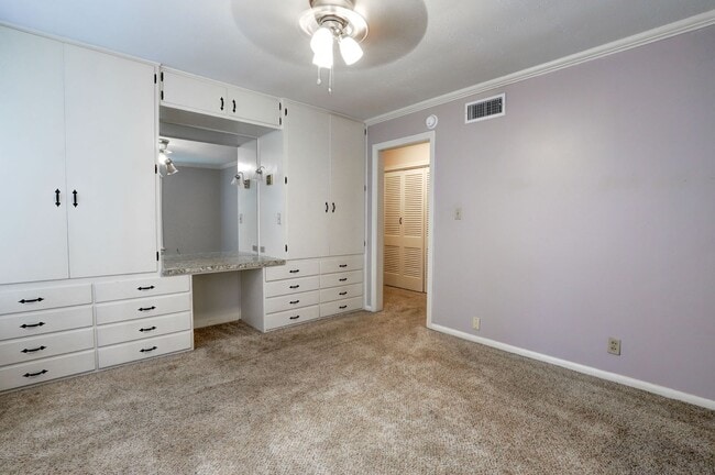 Building Photo - 3 Bedroom 2 Bathroom House in Texarkana, TX