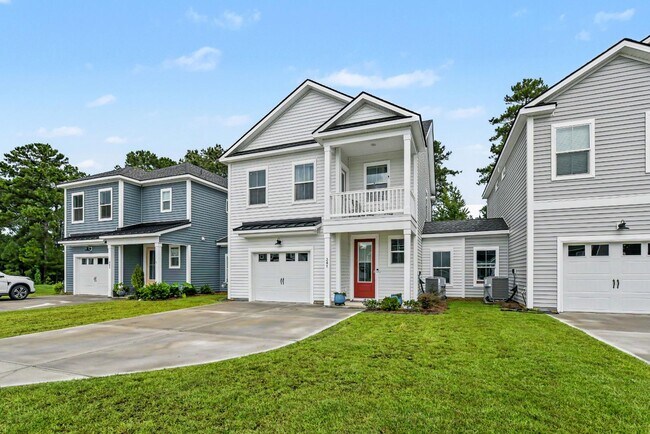 Building Photo - 341 Chapman Cir