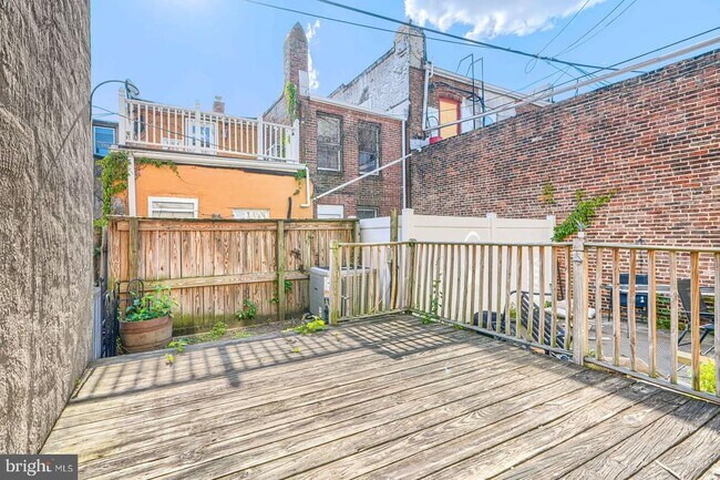Building Photo - 1026 Patapsco St