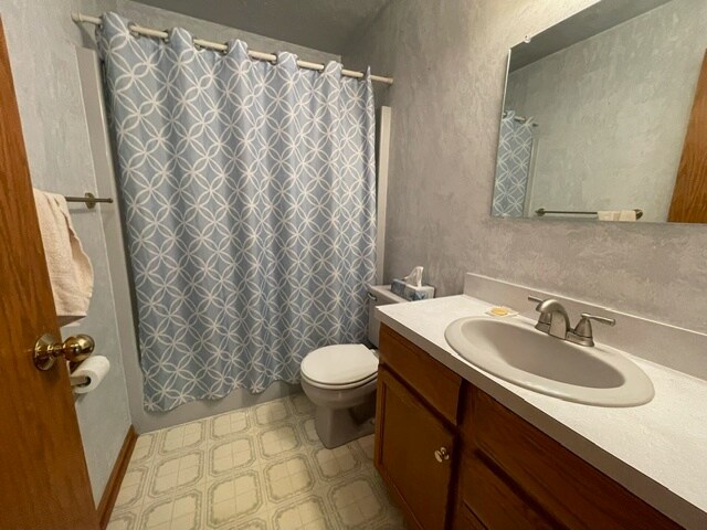 Building Photo - 142 Takacs Dr