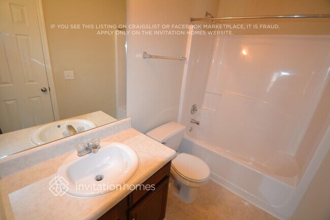Building Photo - 4338 Ash Tree St SW