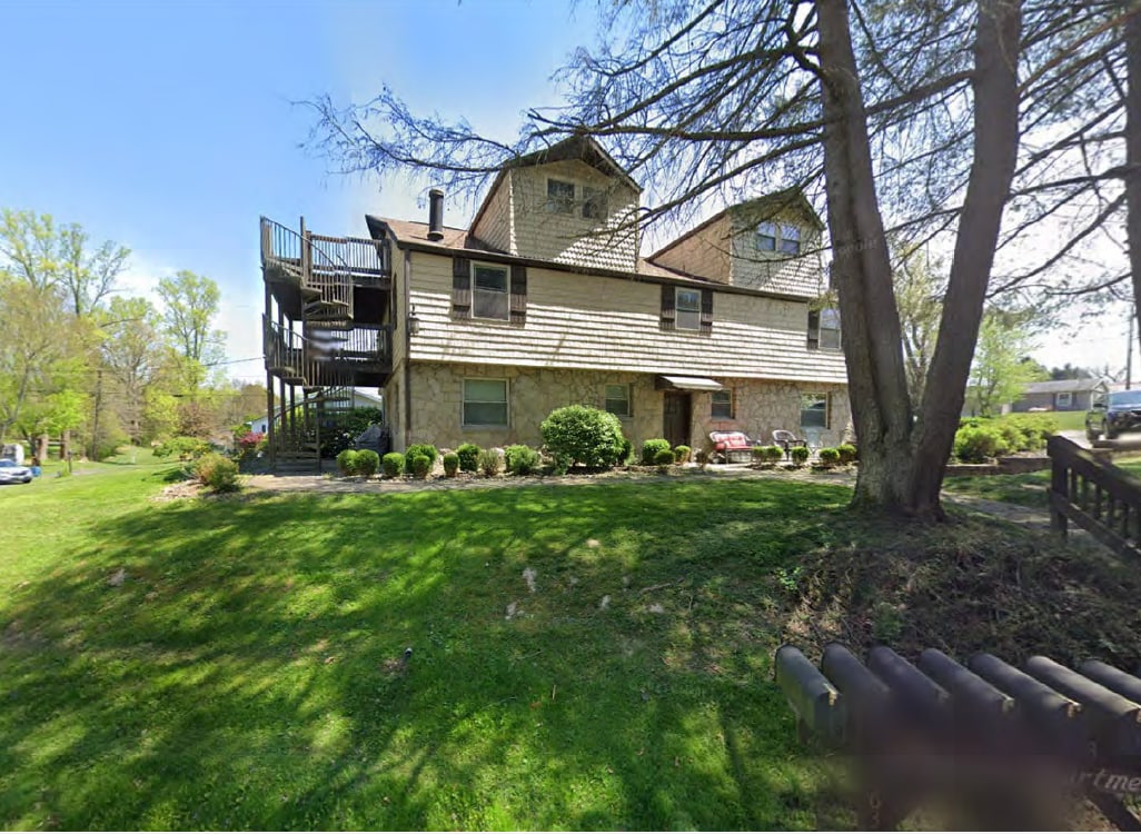 Building Photo - 1637 Otlahurst Dr