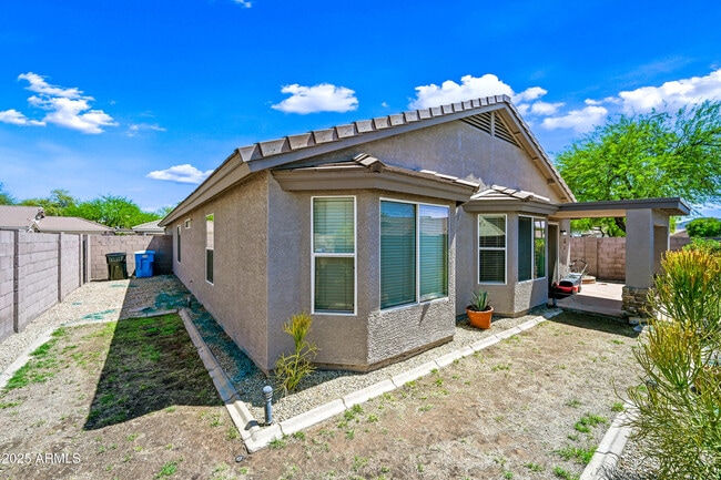 Building Photo - 16036 N 11th Ave