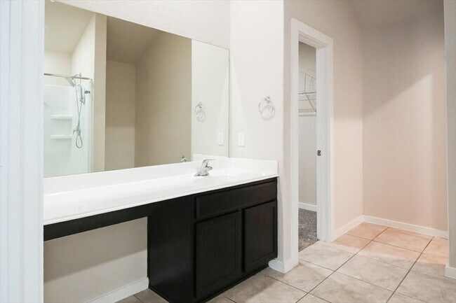 Building Photo - 6830 Emerald Valley
