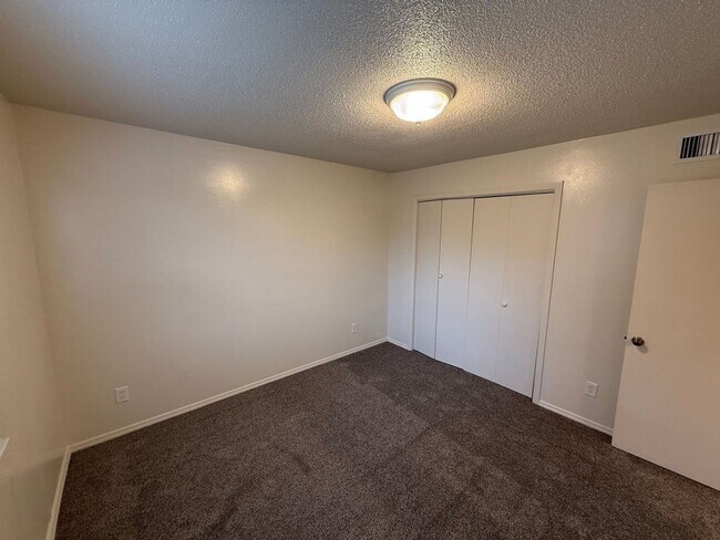 Building Photo - 4804 Cannon Ridge Dr