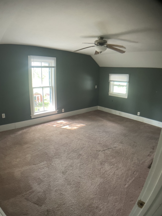Building Photo - 4744 O Dr S