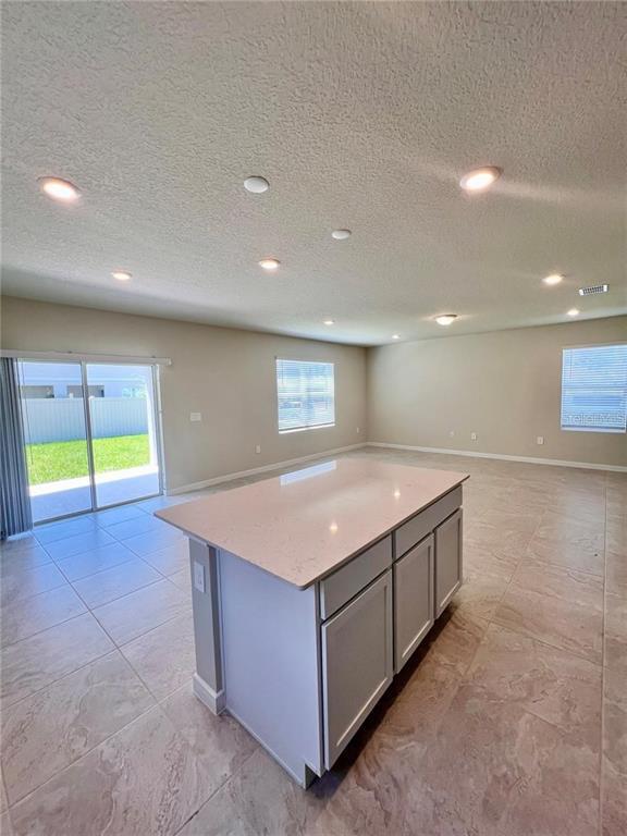 Building Photo - 1297 Regal King Dr