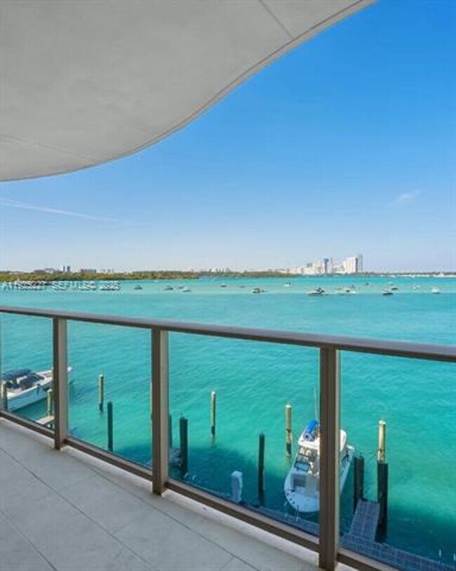 Building Photo - 1135 103rd St