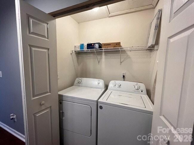 Building Photo - 9128 Arbourgate Meadows Ln