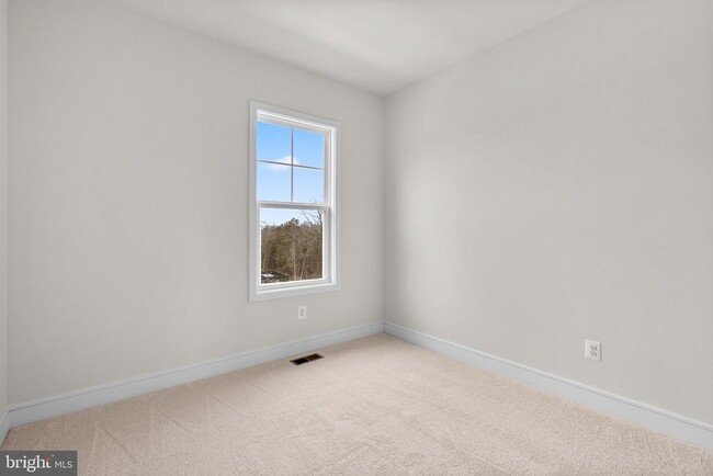 Building Photo - 103 Checkerspot Wy