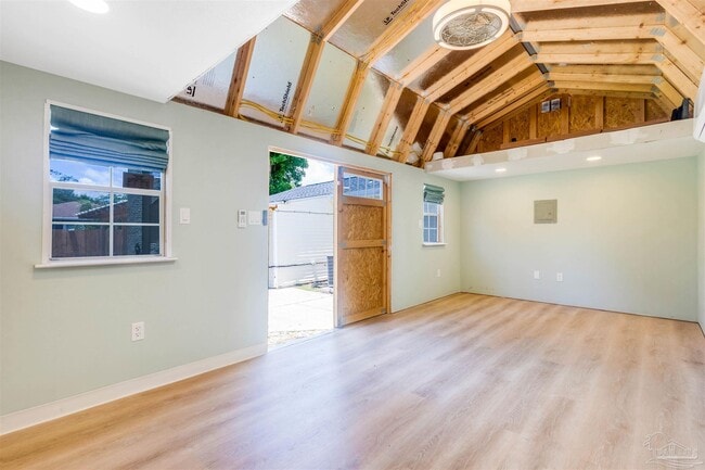 Building Photo - 4519 Martha Ave