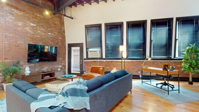 Building Photo - 19 Stanhope St