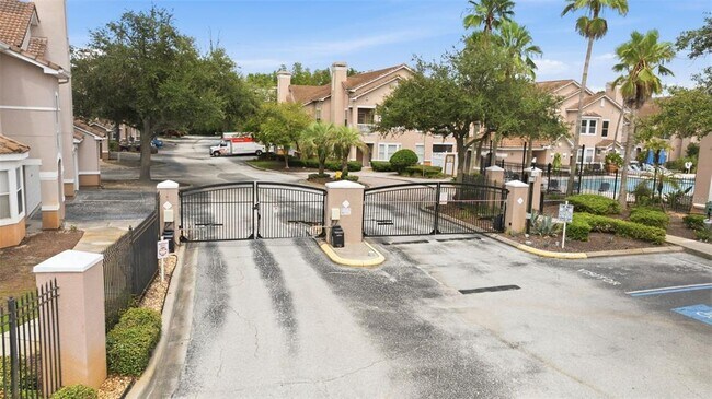Building Photo - 10436 Villa View Cir