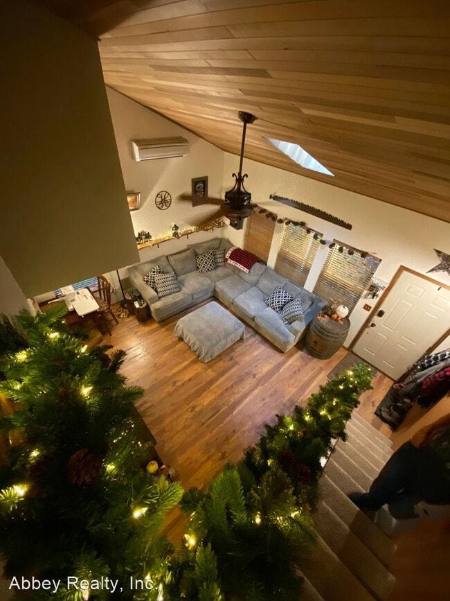 Building Photo - 3 br, 2 bath House - 1266 Bay Loop SW