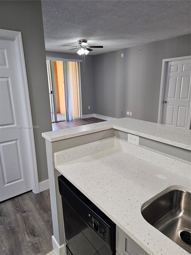 Building Photo - 2320 E Preserve Way