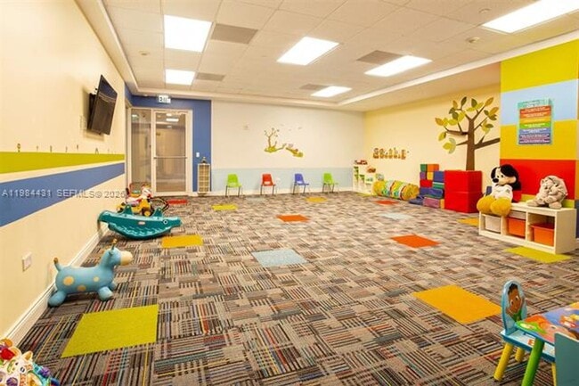 Building Photo - 801 Brickell Key Blvd