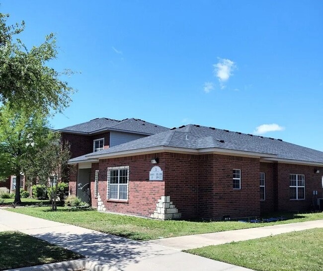 Building Photo - 248 Old Osage Rd