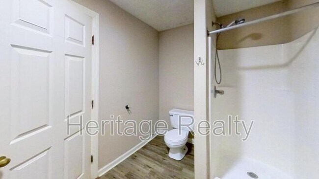 Building Photo - 10503 Haleyford Ln