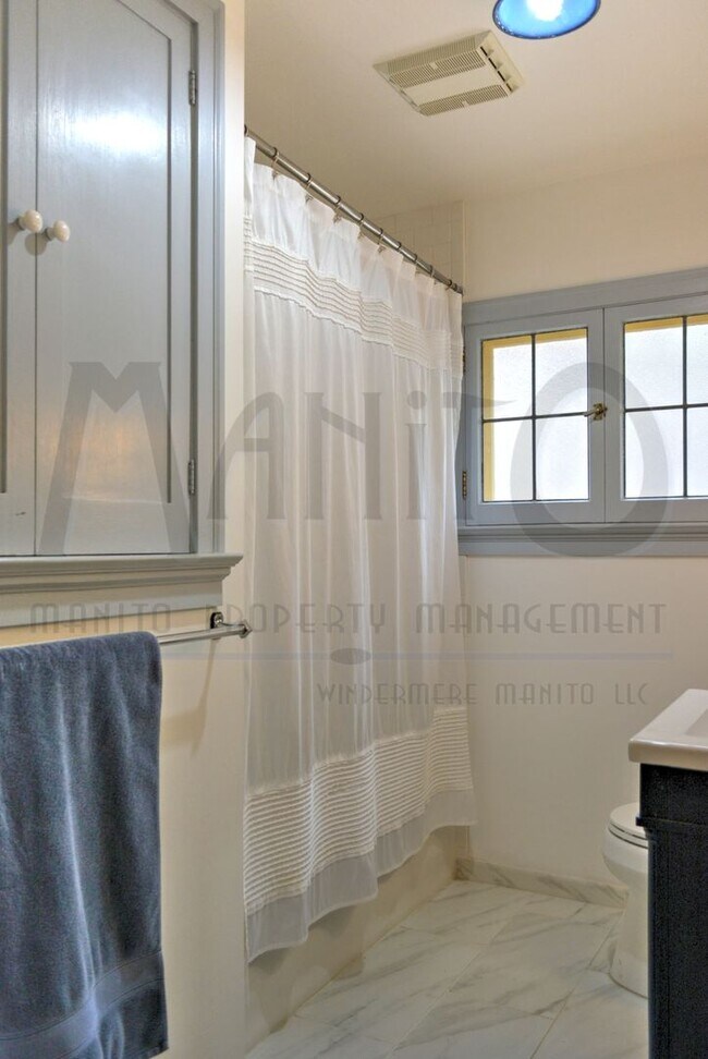 Building Photo - **COMING SOON** Beautiful Down River Brick Bungalow with River Views