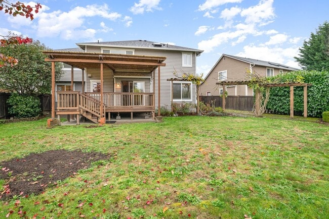 Building Photo - 4311 NE 9th Pl