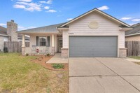 Building Photo - 6530 Bauer Dr