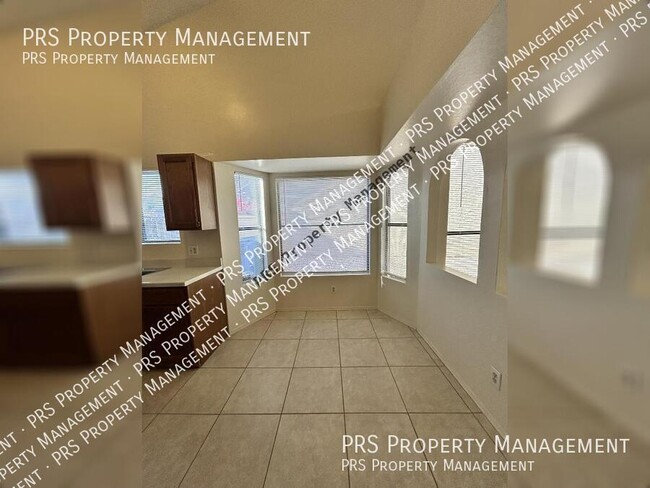 Building Photo - Single Story Phoenix Home Available Februa...