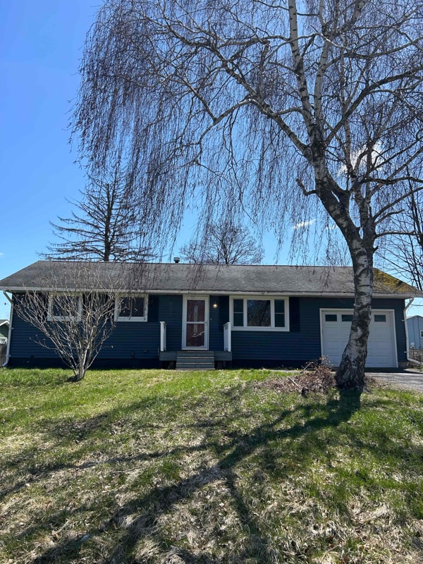 Building Photo - 201 Delwood Dr