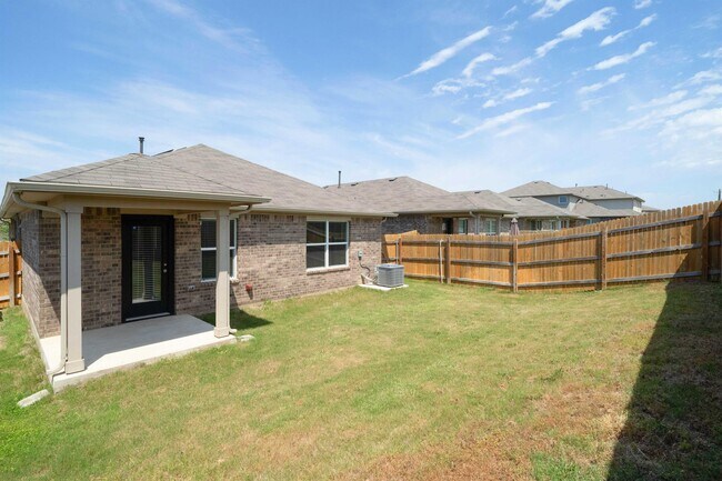 Building Photo - 125 Frederick Dr