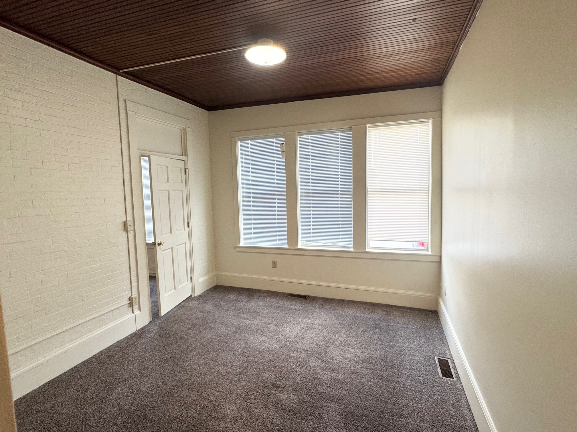 BEDROOM - 430 E King St