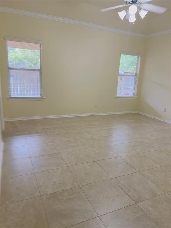 Building Photo - 24527 Lakecrest Creek Dr