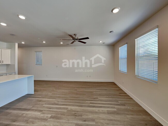 Building Photo - 7430 Keller Ln