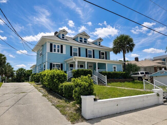 Building Photo - 2 bedroom, 1 bath in Daytona Beach