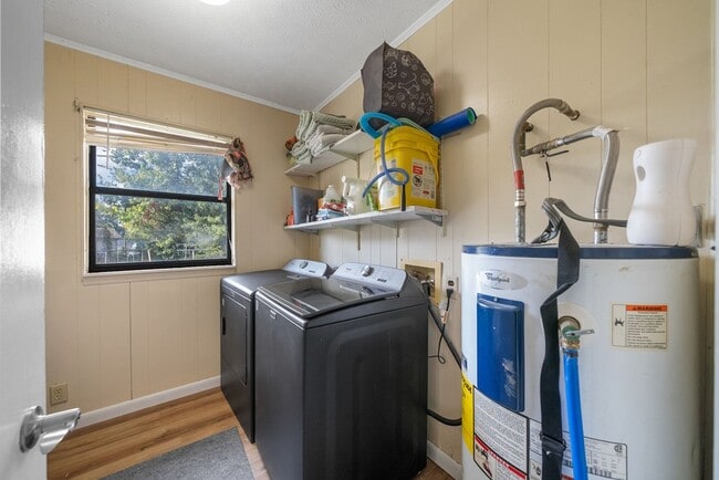 Building Photo - 1405 Barberry Pl