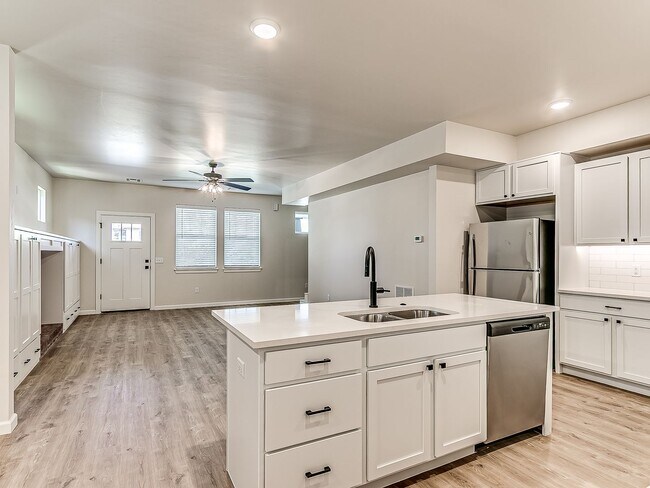 Building Photo - Brand New Duplex + 3 bedrooms + 2 bathrooms + 1 car garage + Prime OKC Location + All Applicances