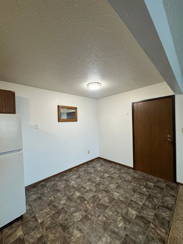 Building Photo - 301 Bernice St