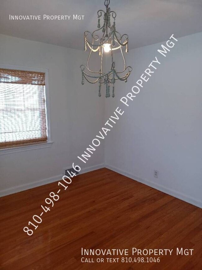 Building Photo - 611 Roome Ct