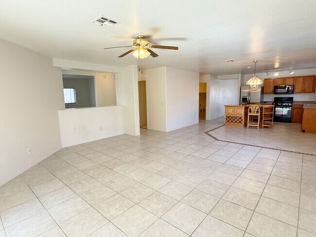 Building Photo - 3933 W Rock Basin Ln