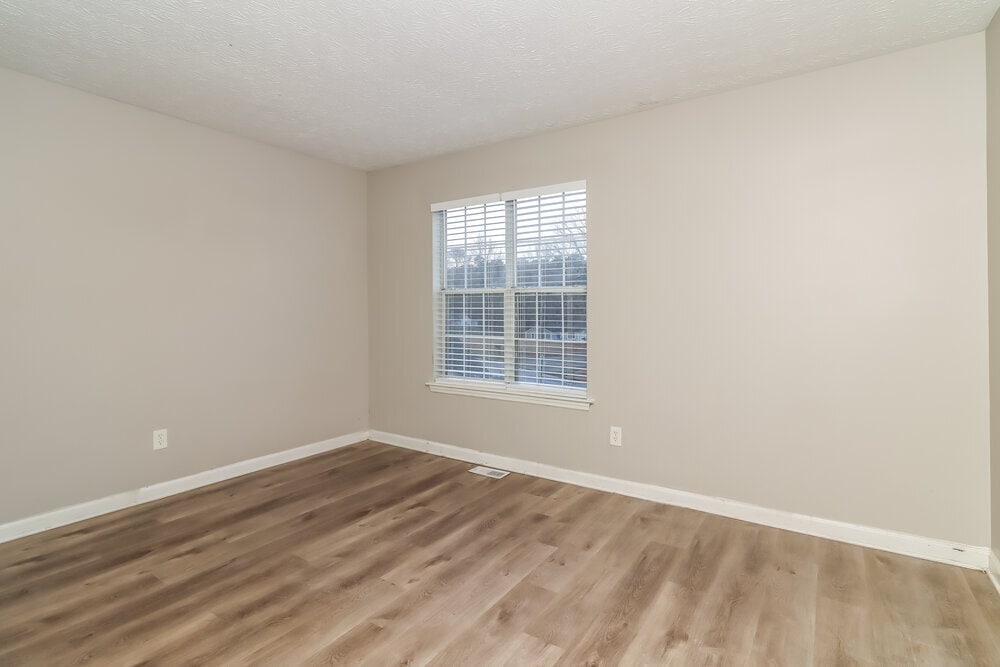 Building Photo - 5875 Bellingrath Way