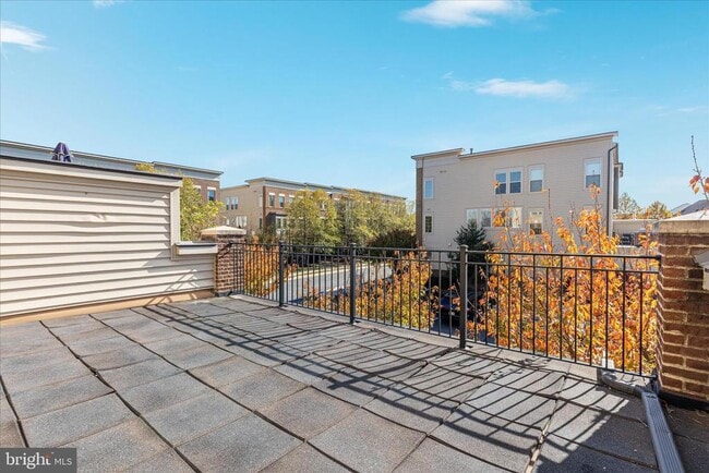 Building Photo - 42211 Yancey Terrace