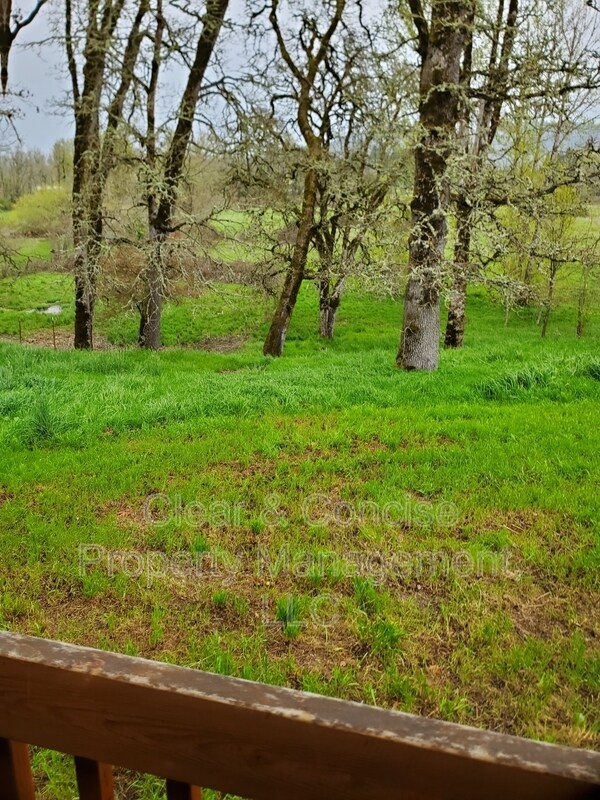 Building Photo - 86435 Franklin Blvd